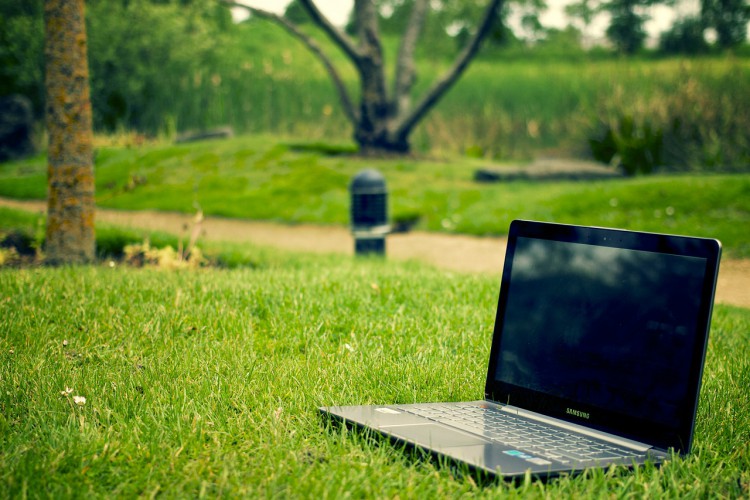 Mai senza internet: Diario di una dipendenza