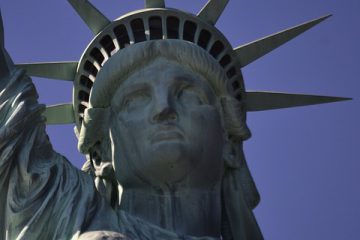 9 NOVEMBRE 1989, CROLLA IL MURO DI BERLINO