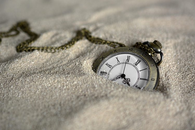 Analisi della Lettera a Lucilio di Seneca sul valore del tempo nella filosofia stoica e sul suo unico possesso reale.